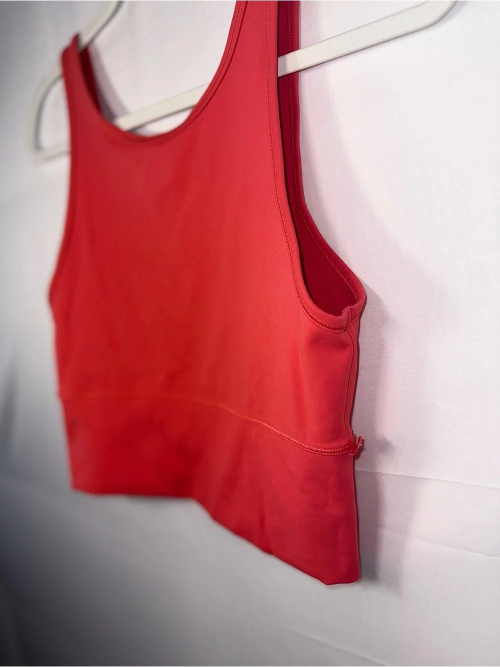 Lululemon Women Red V-Neck Athletic Yoga Sports Bra Size 6 /S